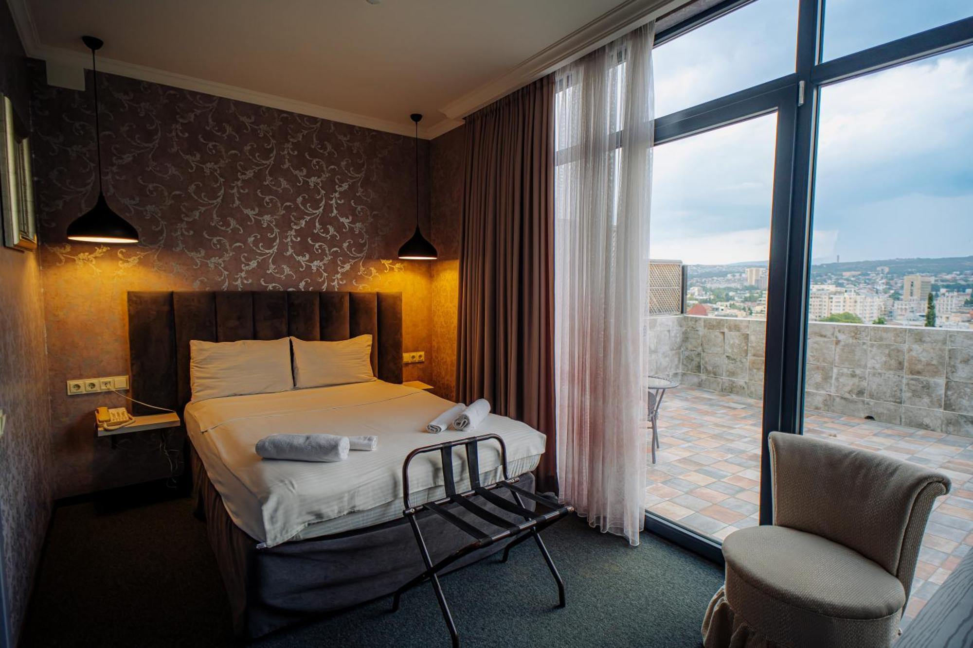 Hotel Day Inn Tbilisi Exterior foto