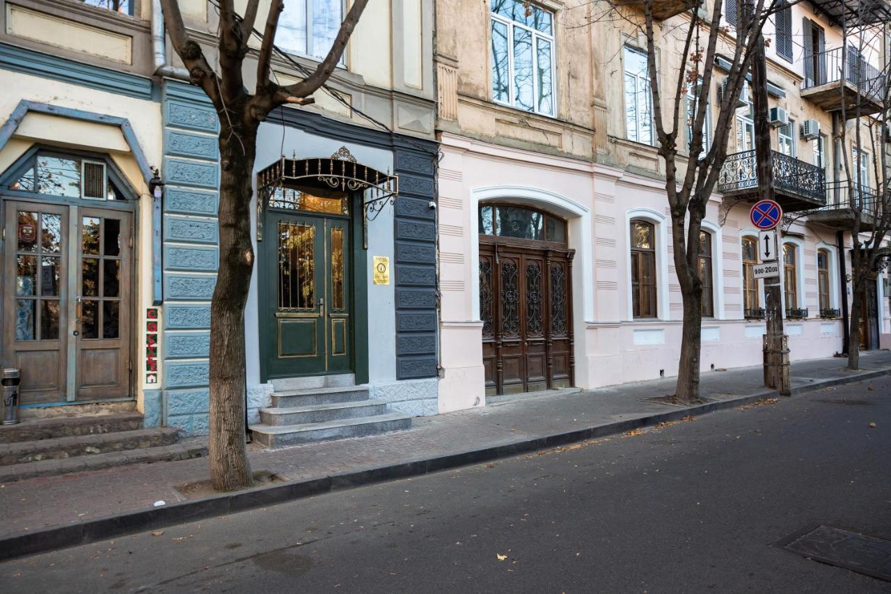 Hotel Day Inn Tbilisi Exterior foto